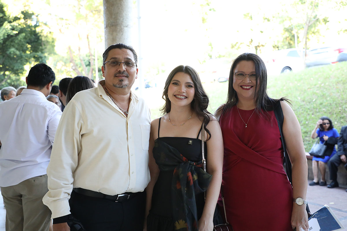 CEREMONIAS DE GRADUACIÓN DE CICLO 02-2025 - DÍA 3 - ACTO 9