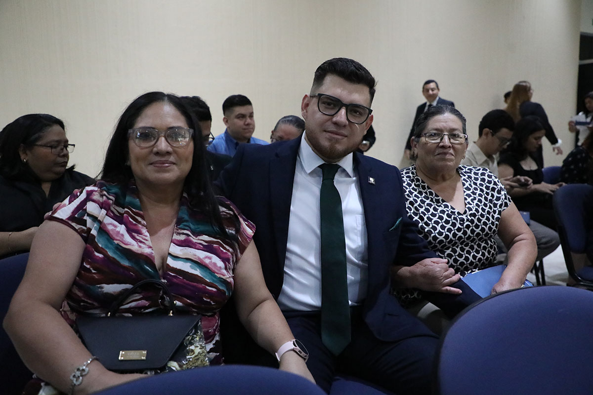 CEREMONIAS DE GRADUACIÓN DE CICLO 02-2025 - DÍA 3 - ACTO 9