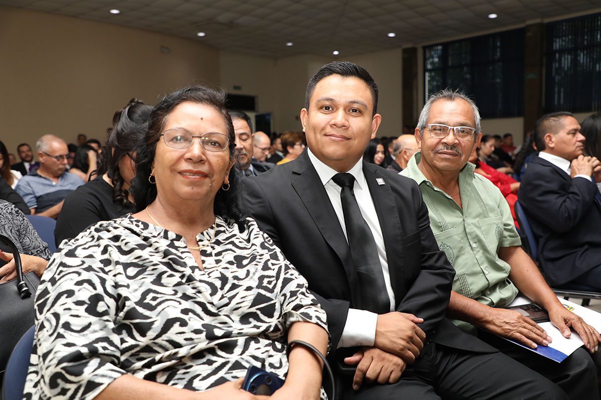 CEREMONIAS DE GRADUACIÓN DE CICLO 02-2025 - DÍA 3 - ACTO 9