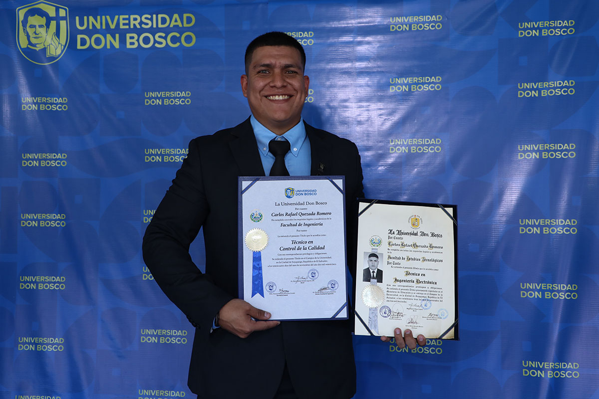 CEREMONIAS DE GRADUACIÓN DE CICLO 02-2025 - DÍA 3 - ACTO 7