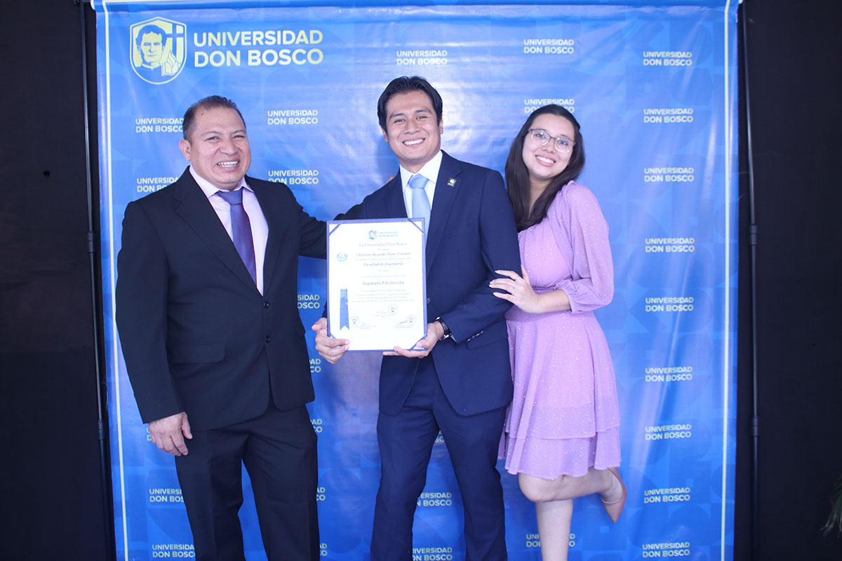 CEREMONIAS DE GRADUACIÓN DE CICLO 02-2025 - DÍA 3 - ACTO 7