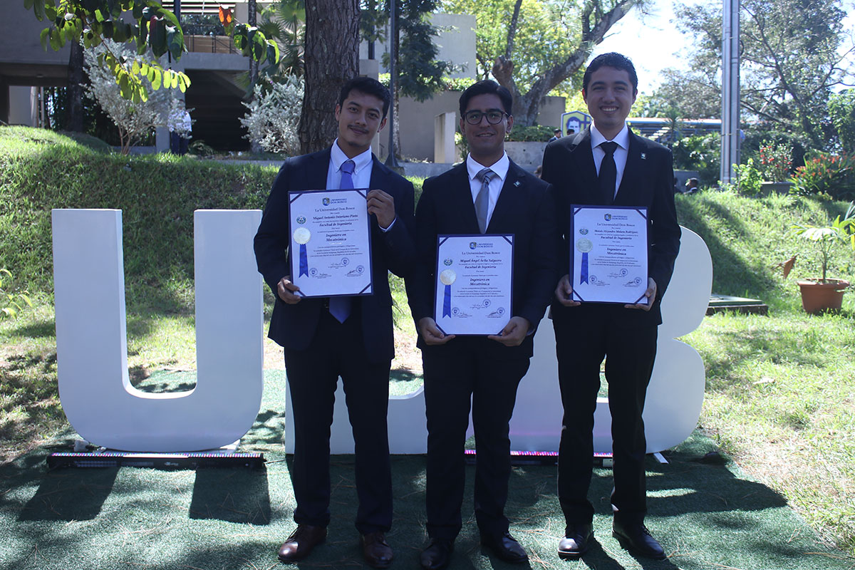 CEREMONIAS DE GRADUACIÓN DE CICLO 02-2025 - DÍA 3 - ACTO 7