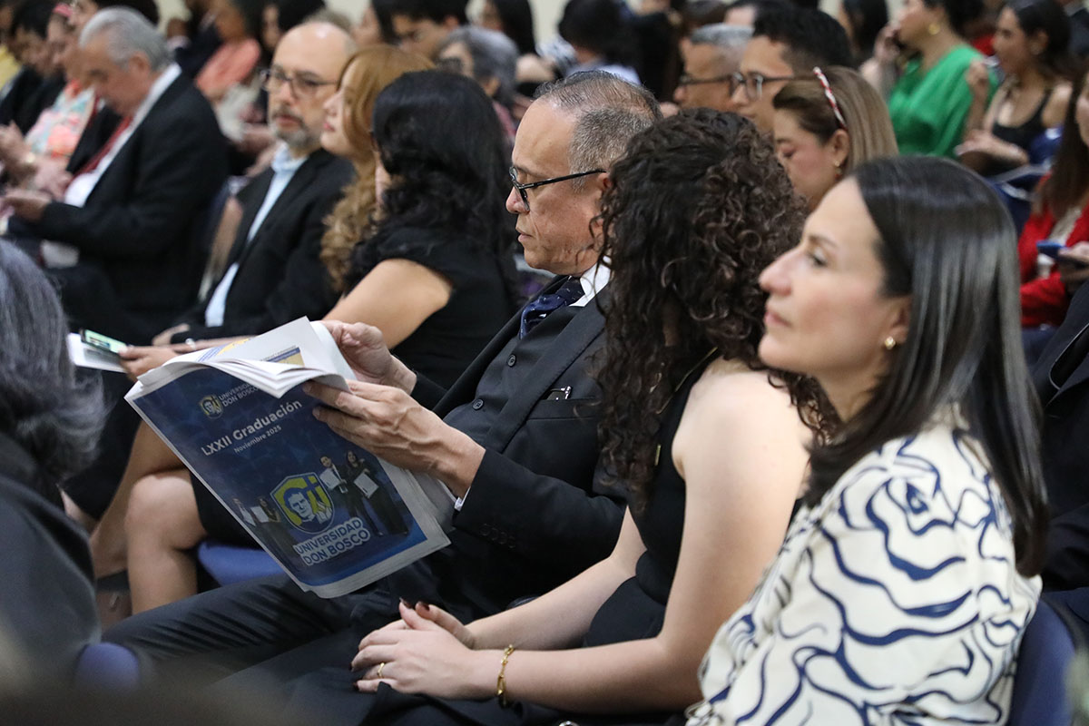 CEREMONIAS DE GRADUACIÓN DE CICLO 02-2025 - DÍA 3 - ACTO 8