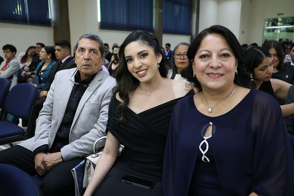 CEREMONIAS DE GRADUACIÓN DE CICLO 02-2025 - DÍA 3 - ACTO 8