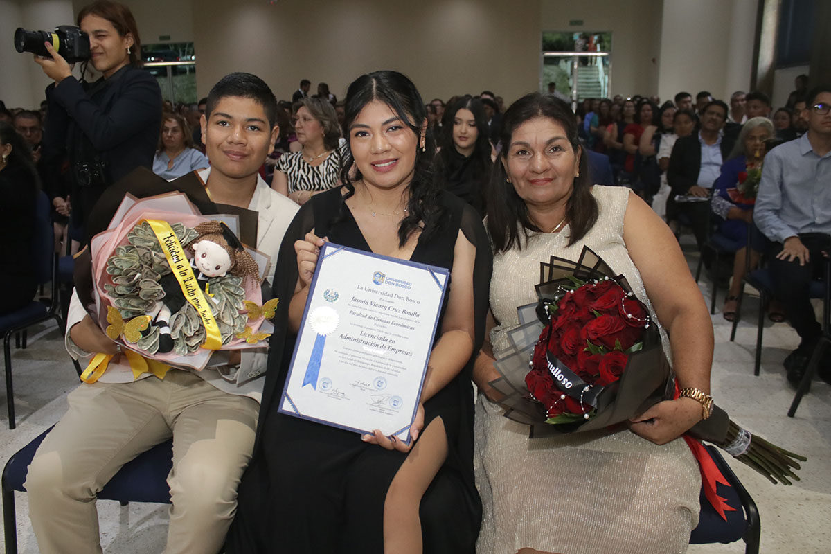 CEREMONIAS DE GRADUACIÓN DE CICLO 01-2026 - DÍA 2 - ACTO 2