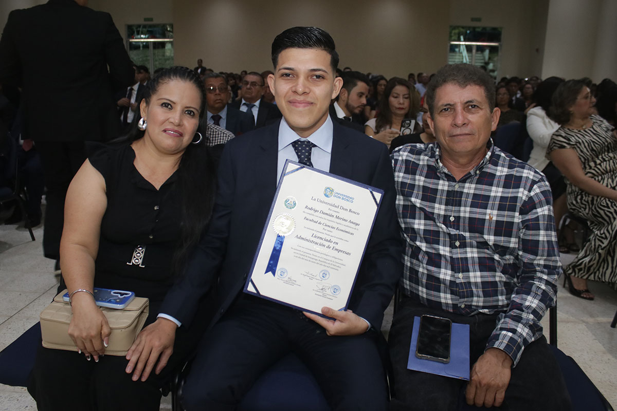 CEREMONIAS DE GRADUACIÓN DE CICLO 01-2026 - DÍA 2 - ACTO 2