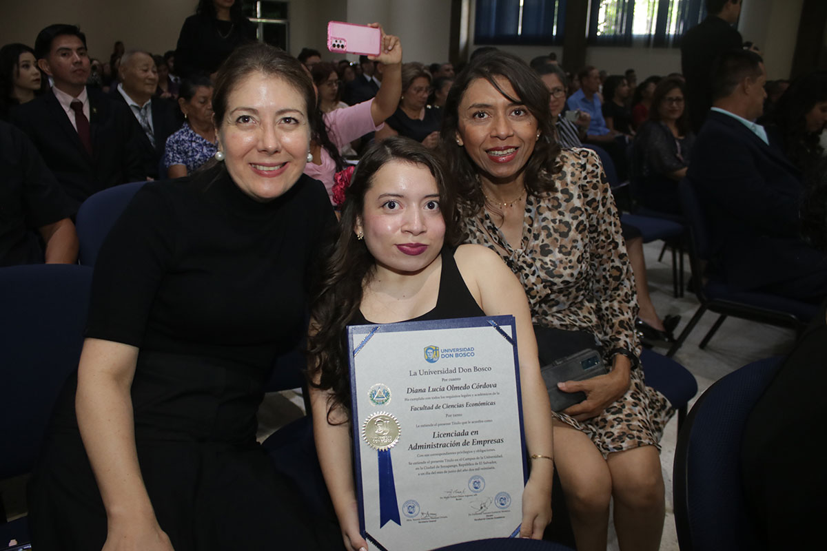 CEREMONIAS DE GRADUACIÓN DE CICLO 01-2026 - DÍA 2 - ACTO 2