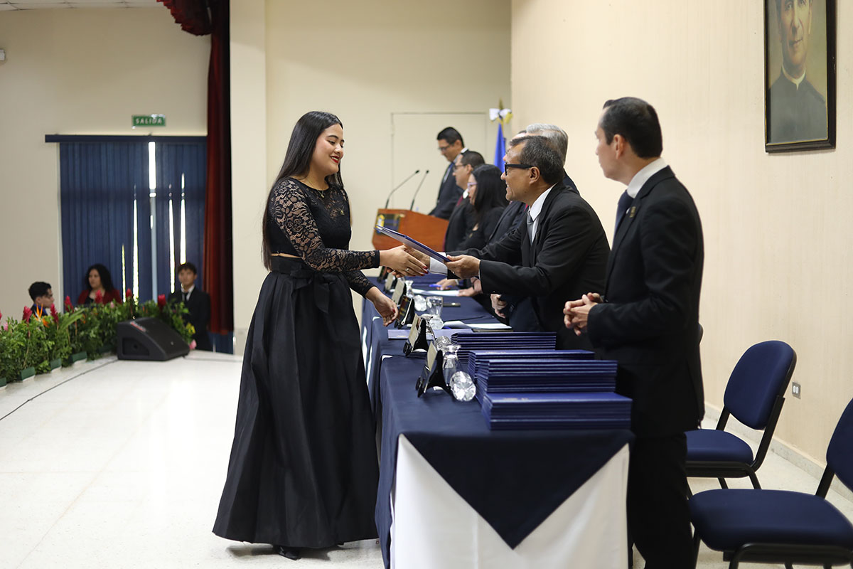 CEREMONIAS DE GRADUACIÓN DE CICLO 01-2026 - DÍA 2 - ACTO 2