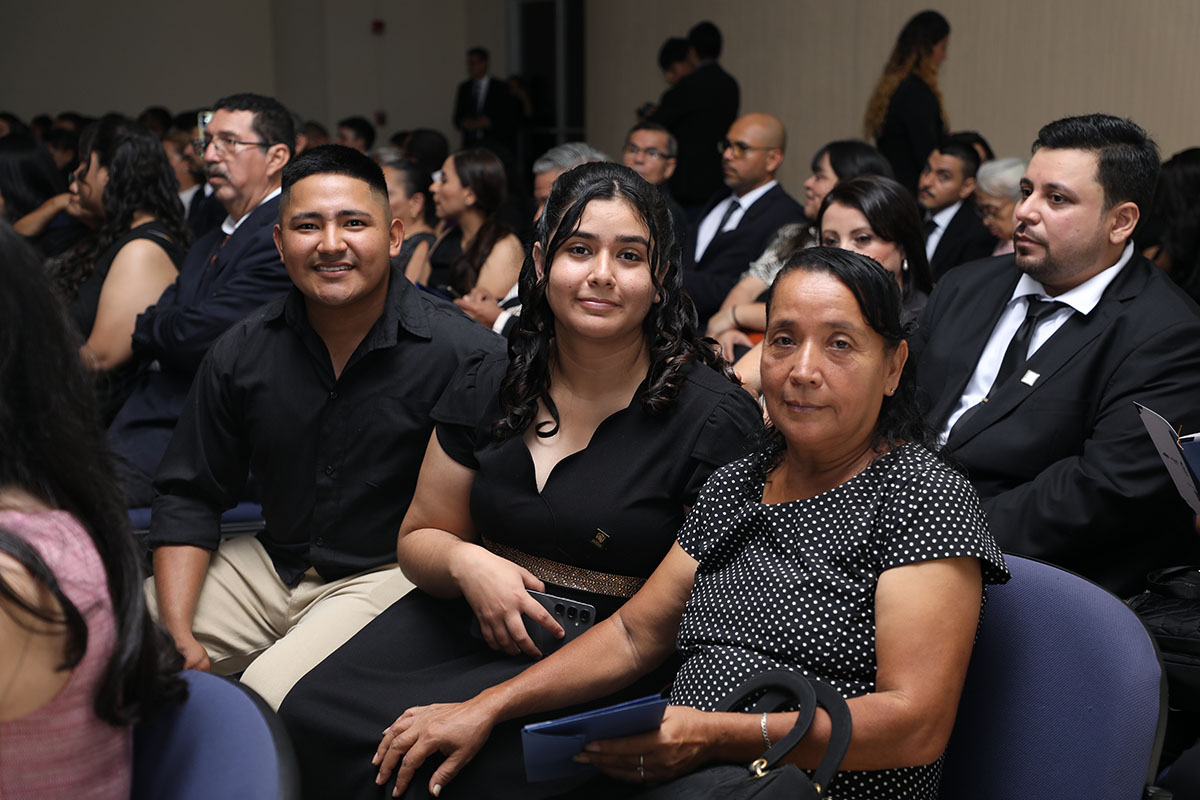 CEREMONIAS DE GRADUACIÓN DE CICLO 01-2026 - DÍA 2 - ACTO 3