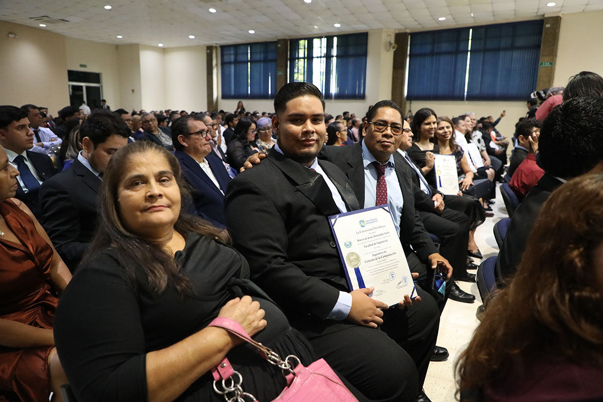 CEREMONIAS DE GRADUACIÓN DE CICLO 01-2026 - DÍA 2 - ACTO 3