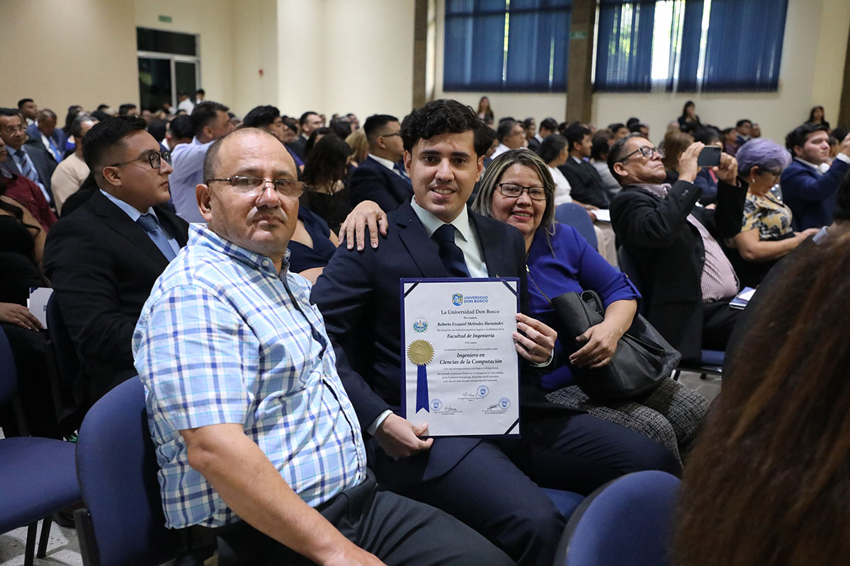 CEREMONIAS DE GRADUACIÓN DE CICLO 01-2026 - DÍA 2 - ACTO 3