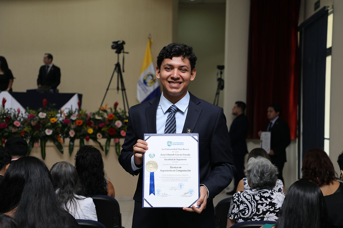 CEREMONIAS DE GRADUACIÓN DE CICLO 01-2026 - DÍA 2 - ACTO 1