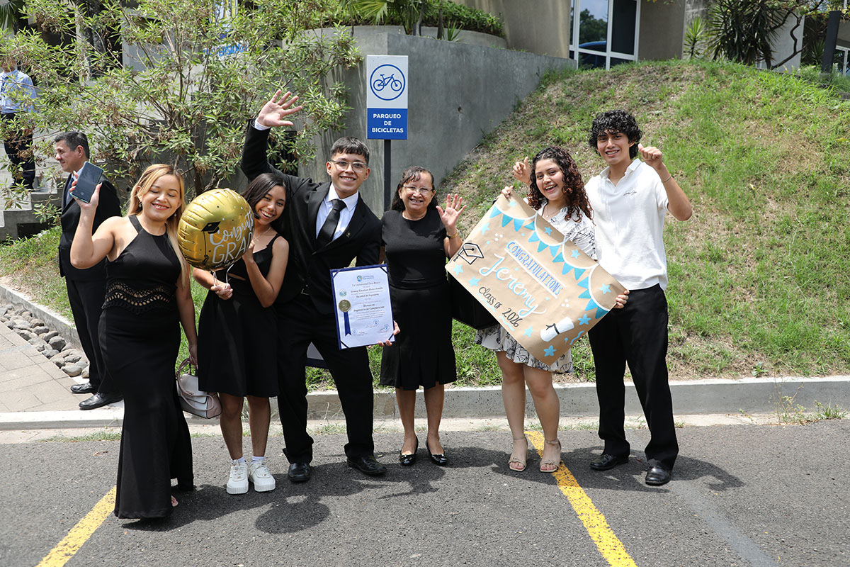 CEREMONIAS DE GRADUACIÓN DE CICLO 01-2026 - DÍA 2 - ACTO 1