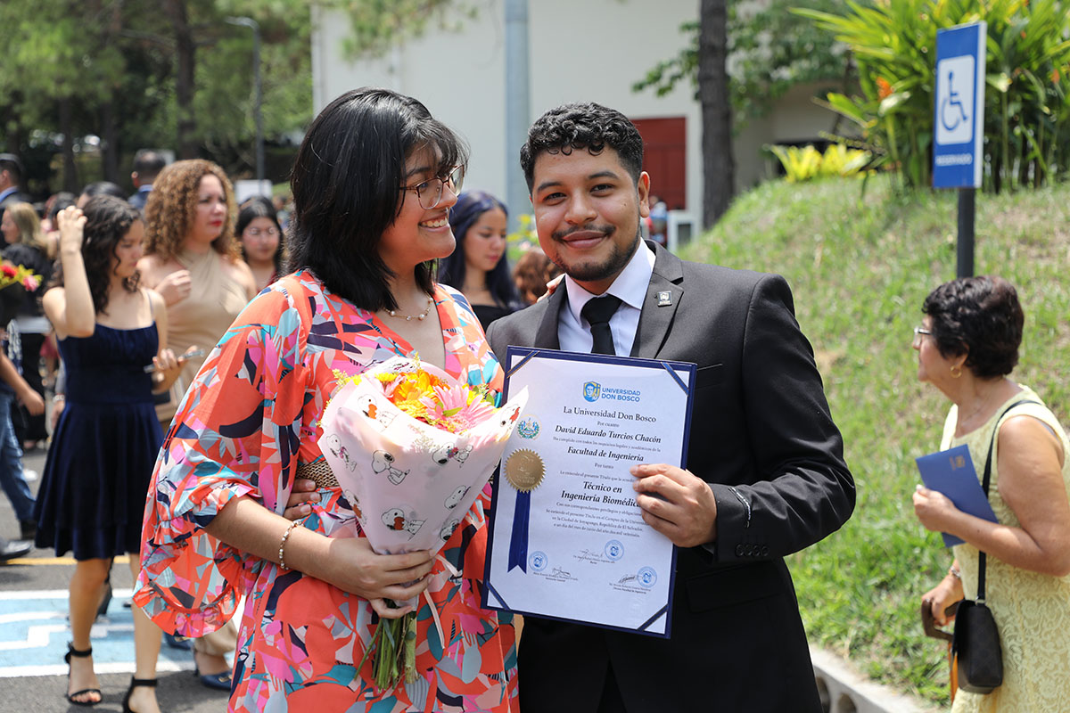 CEREMONIAS DE GRADUACIÓN DE CICLO 01-2026 - DÍA 2 - ACTO 1