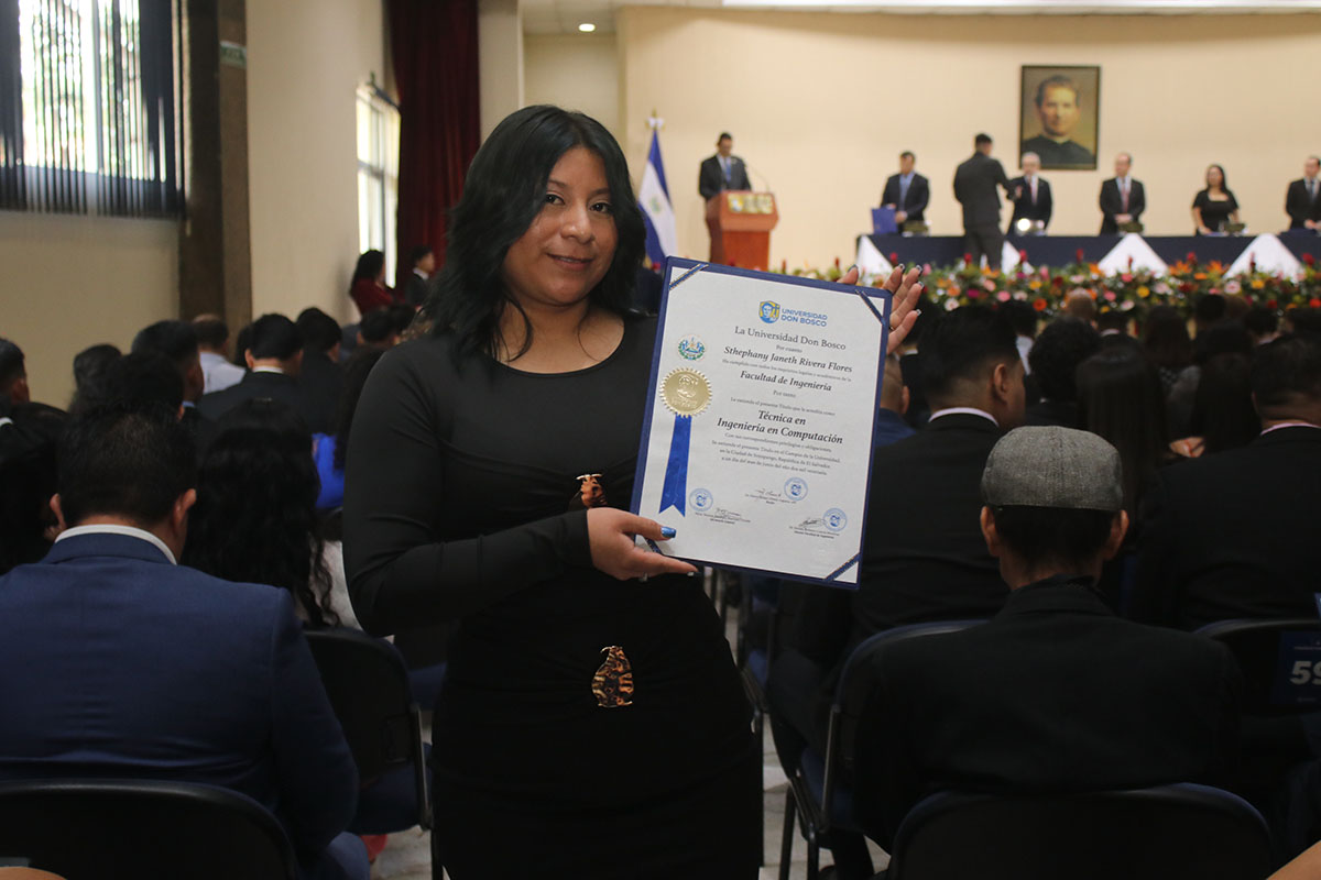 CEREMONIAS DE GRADUACIÓN DE CICLO 01-2026 - DÍA 2 - ACTO 1