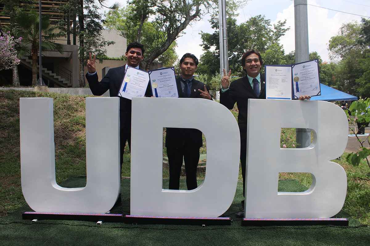 CEREMONIAS DE GRADUACIÓN DE CICLO 01-2026 - DÍA 2 - ACTO 1