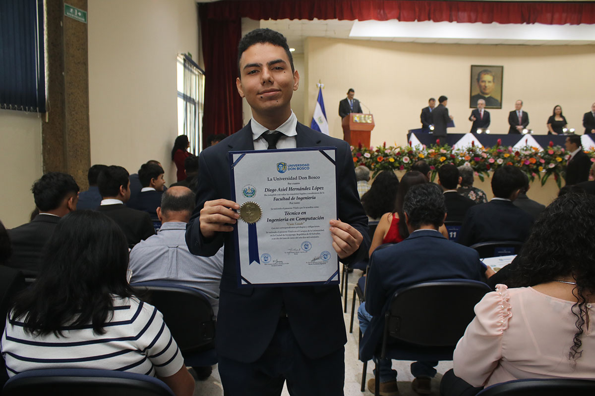 CEREMONIAS DE GRADUACIÓN DE CICLO 01-2026 - DÍA 2 - ACTO 1