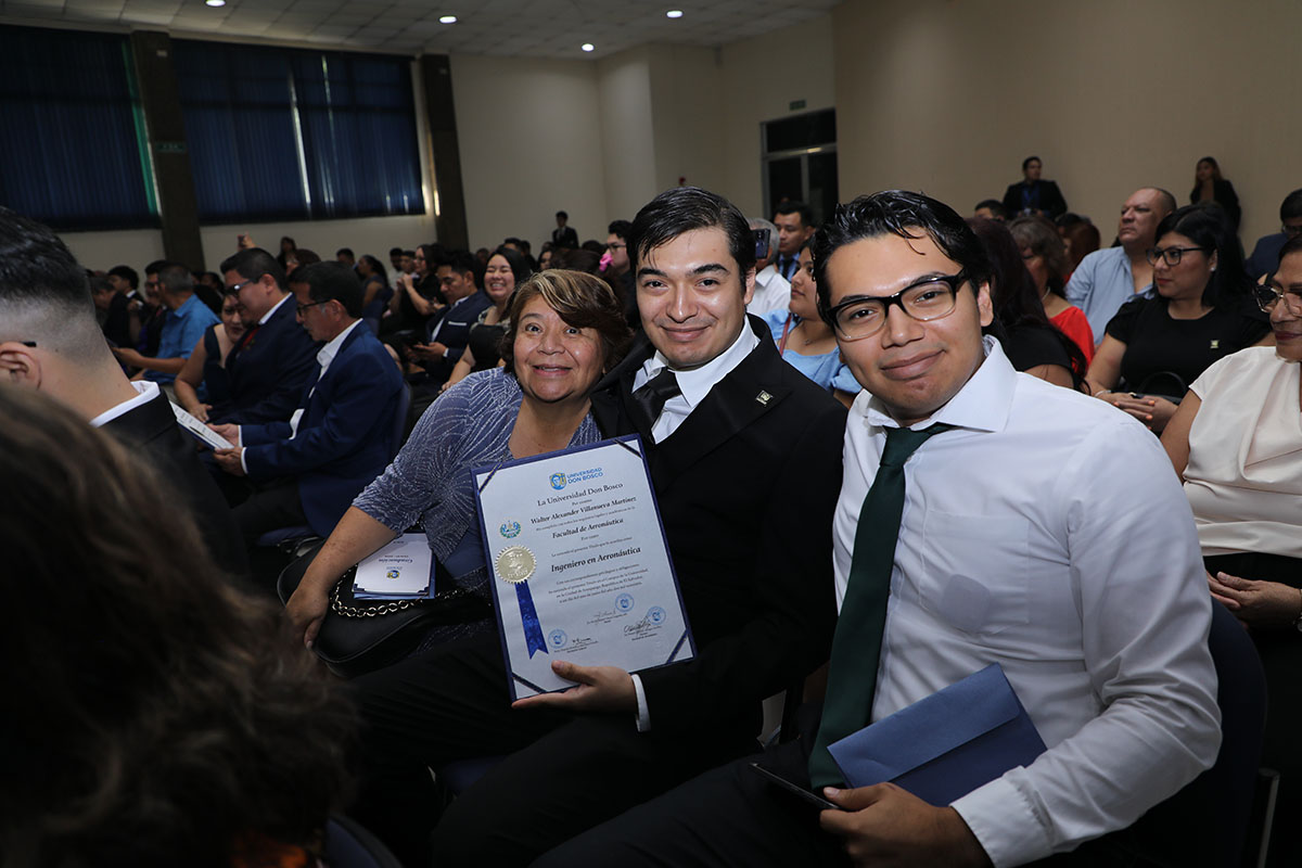 CEREMONIAS DE GRADUACIÓN DE CICLO 01-2026 - DÍA 2 - ACTO 2