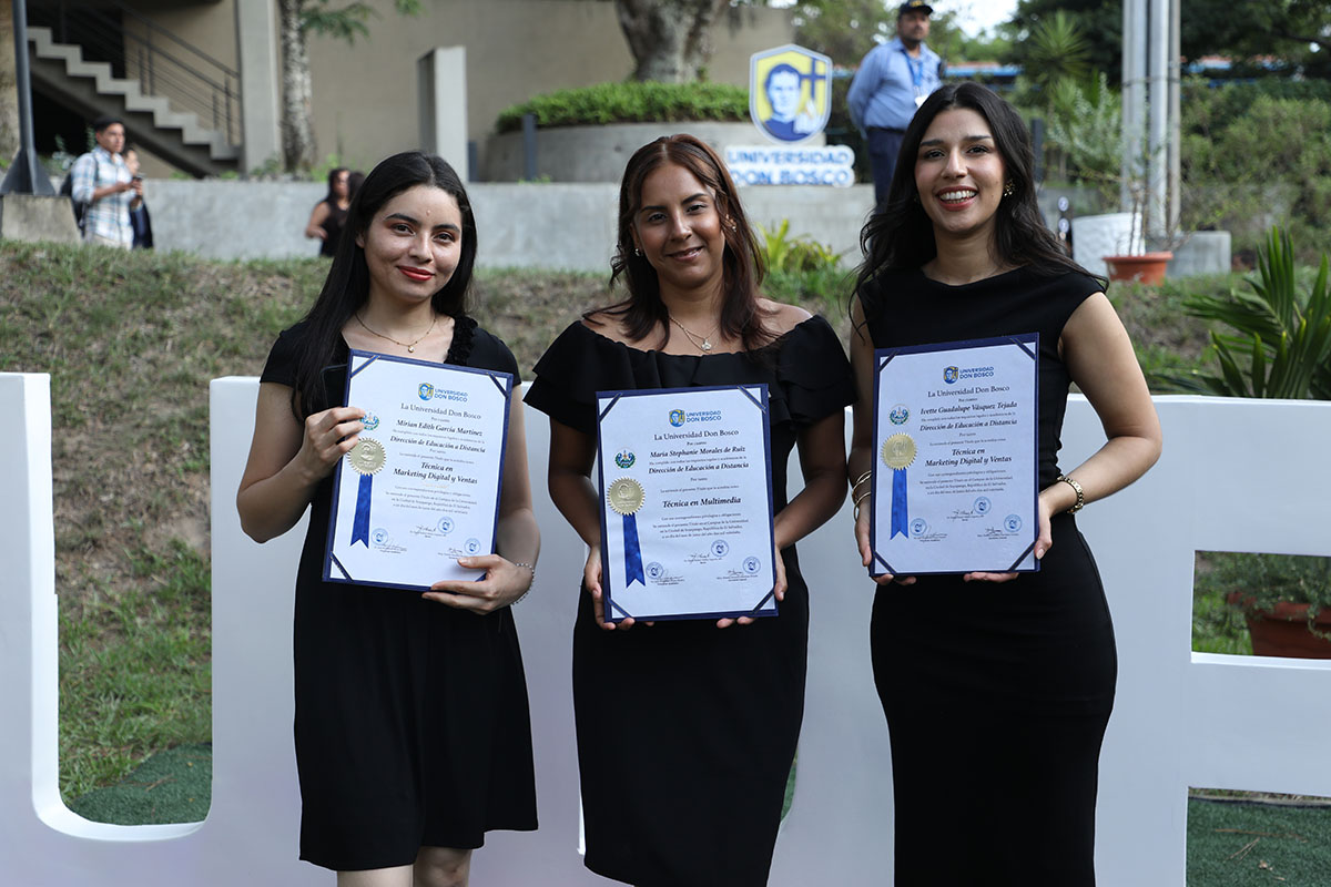 CEREMONIAS DE GRADUACIÓN DE CICLO 01-2026 - DÍA 2 - ACTO 2