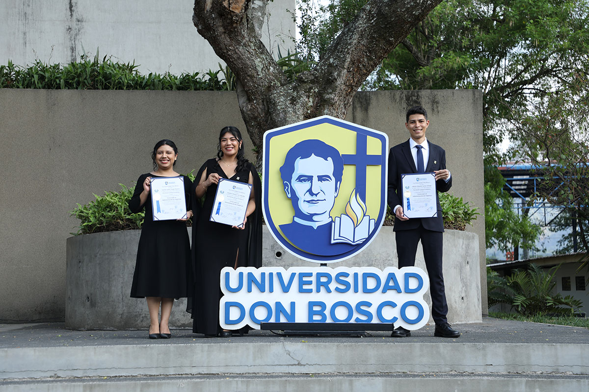 CEREMONIAS DE GRADUACIÓN DE CICLO 01-2026 - DÍA 2 - ACTO 2