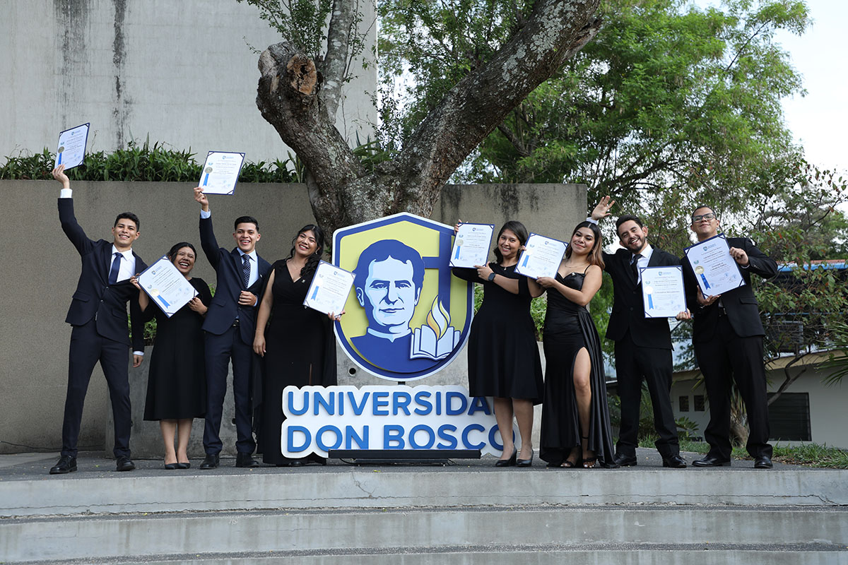 CEREMONIAS DE GRADUACIÓN DE CICLO 01-2026 - DÍA 2 - ACTO 2