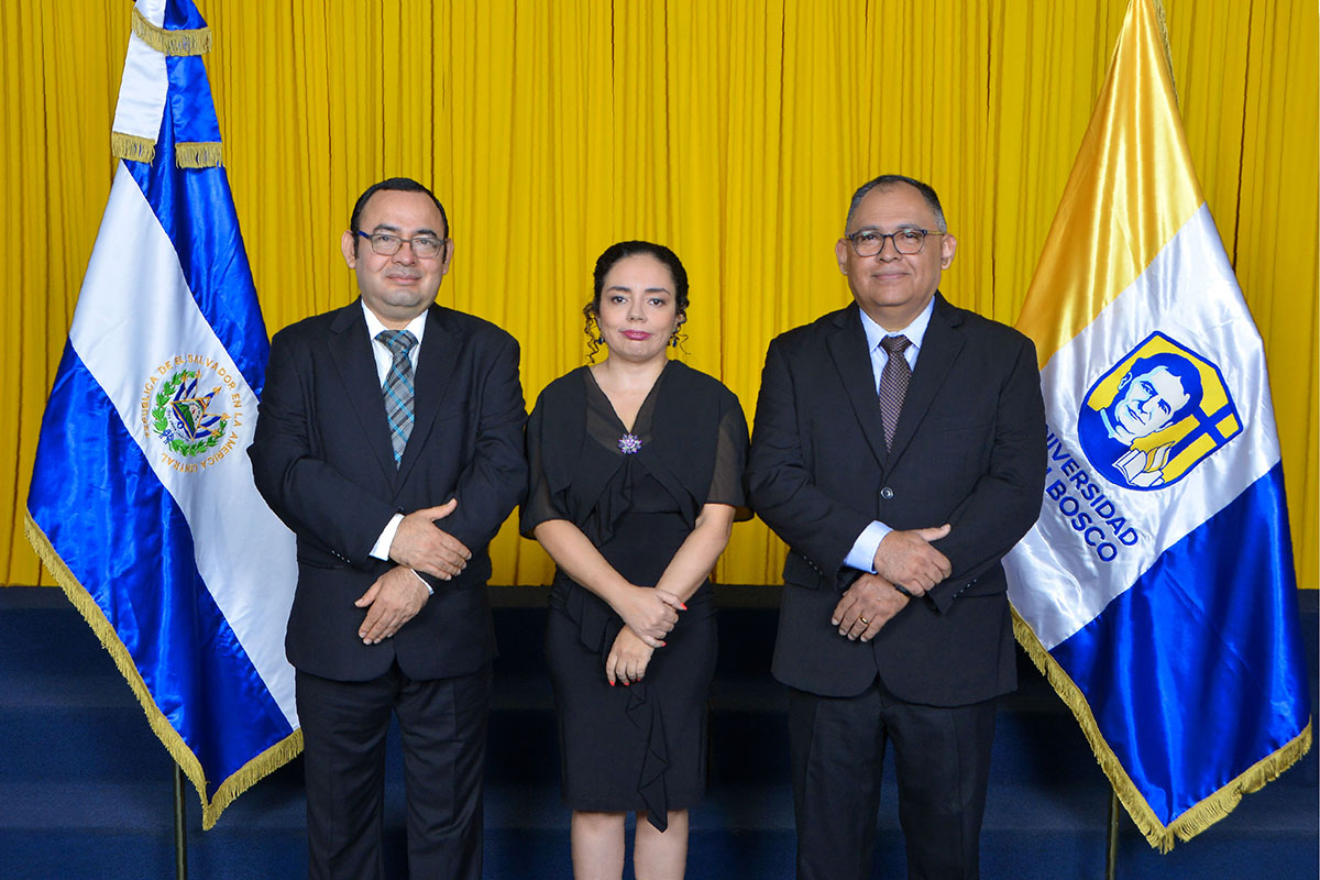 GRADUADOS DE LA UNIVERSIDAD DON BOSCO NOVIEMBRE-2025 DE LA FACULTAD DE CIENCIAS Y HUMANIDADES.
EN LAS ESPECIALIDADES DE DOCTORADO EN TEOLOGÍA Y DOCTORADO EN EDUCACIÓN.