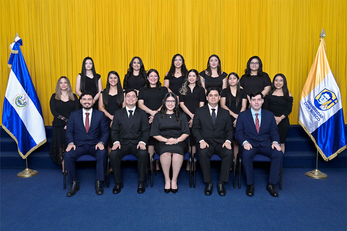 GRADUADOS DE LA UNIVERSIDAD DON BOSCO NOVIEMBRE-2025 DE LA FACULTAD DE CIENCIAS ECONÓMICAS.
EN LA ESPECIALIDAD DE LICENCIATURA EN MERCADOTECNIA.