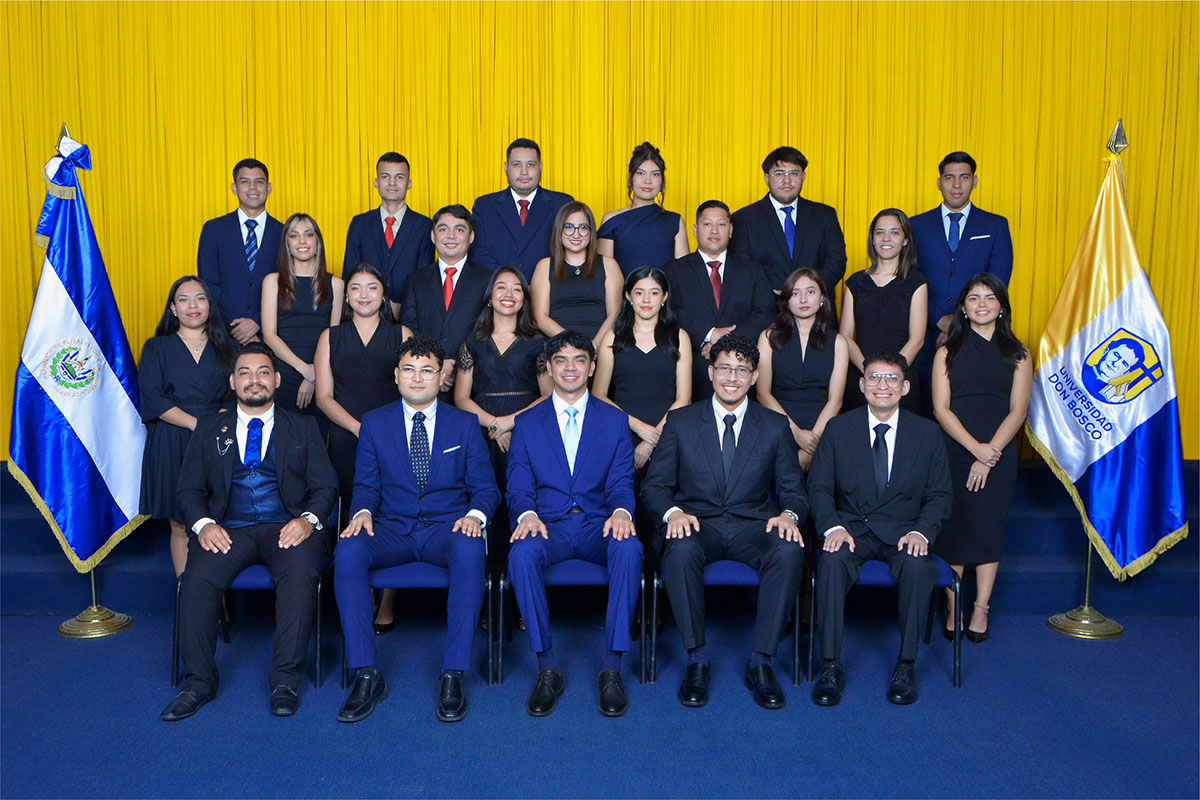 GRADUADOS DE LA UNIVERSIDAD DON BOSCO NOVIEMBRE-2025 DE LA FACULTAD DE CIENCIAS Y HUMANIDADES.
EN LA ESPECIALIDAD DE LICENCIATURA EN CIENCIAS DE LA COMUNICACIÓN