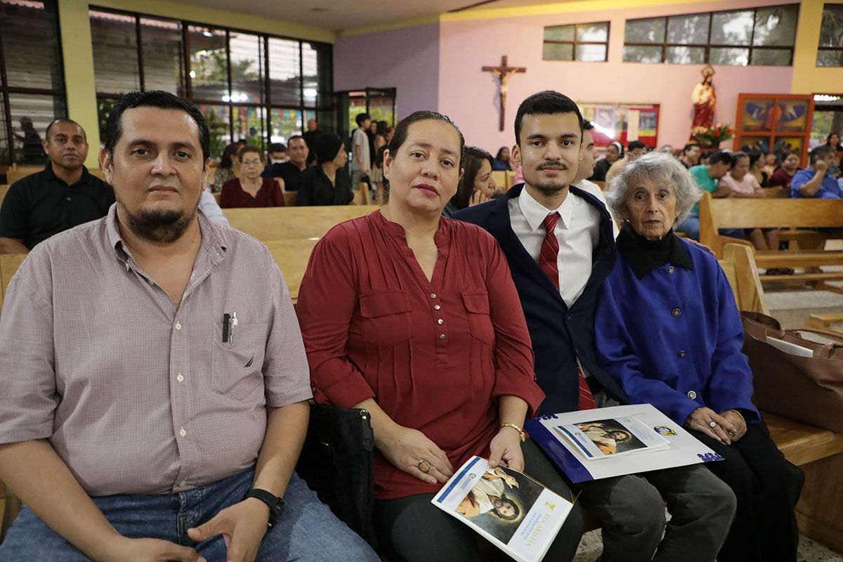 MISA DE GRADUANDOS, MIÉRCOLES 19 DE NOVIEMBRE DE 2025