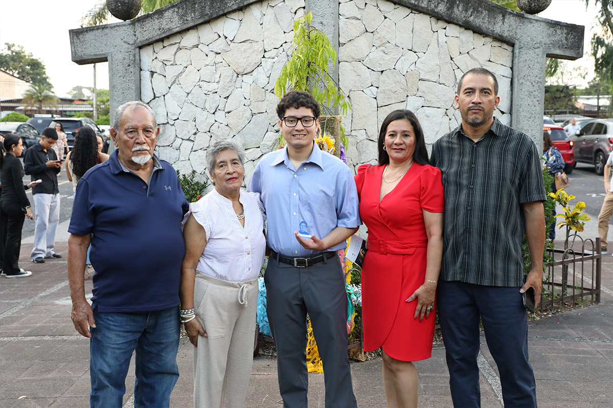 MISA DE GRADUANDOS, MIÉRCOLES 27 DE MAYO DE 2026.