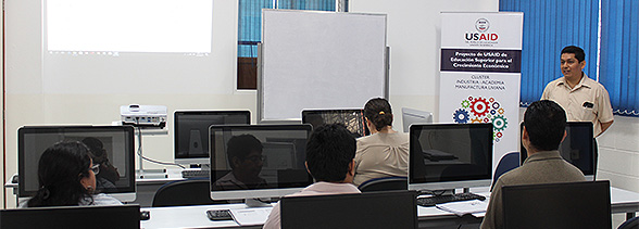 Docentes se capacitan en CAD /CAM /CAE
