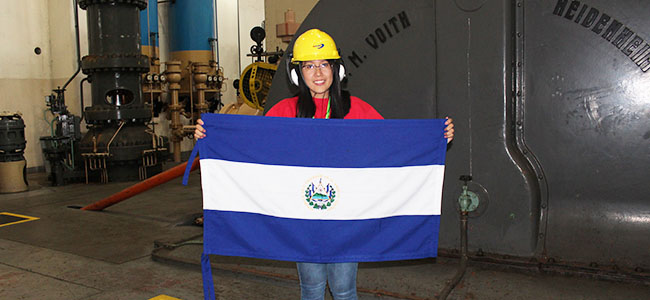 Katerine Palacios participa en el 3rd PES Student Congress, Brasil 2018 