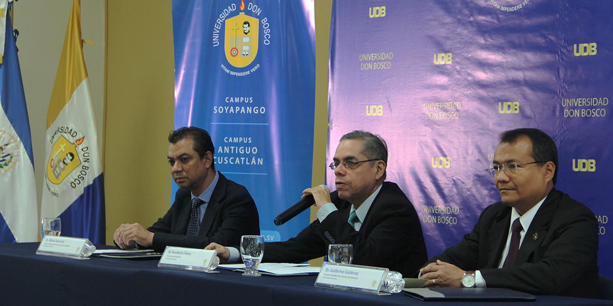 UDB presenta en conferencia de prensa carreras de grado en campus Antiguo Cuscatlán 
