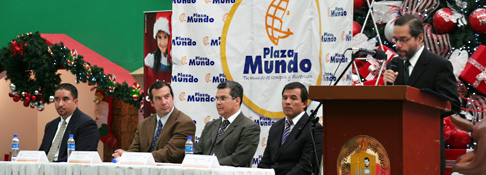 Becarios Plaza Mundo concluyen actividades 2012