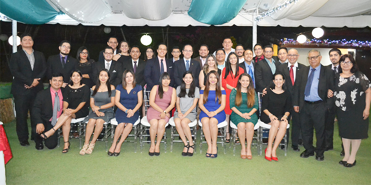 Alumni UDB realiza su tercera cena anual 
