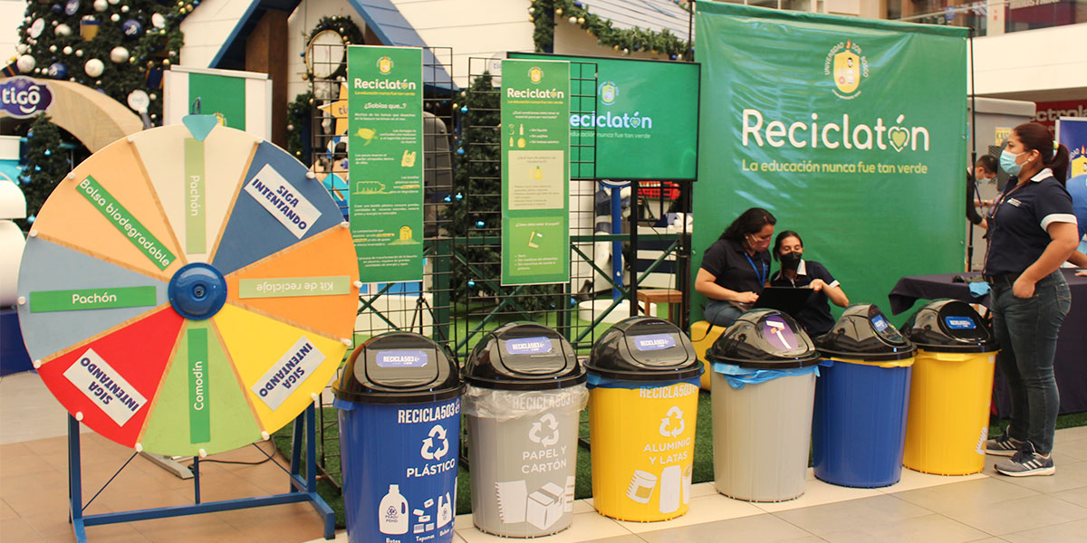 Proyección Social UDB realiza Reciclatón Pro Becas 