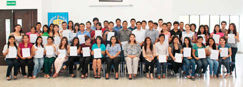 Kazma Family Foundation reconoce el esfuerzo de nuestros estudiantes