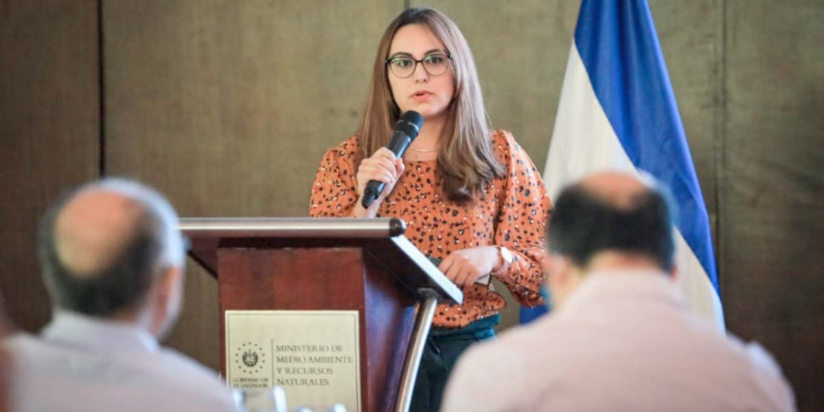 Vanessa López:“Comprender y formarme en el tema ambiental ha sido fundamental” 