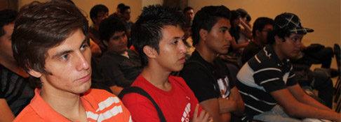 Así se desarrolló el FLISOL 2013 en la UDB El Salvador