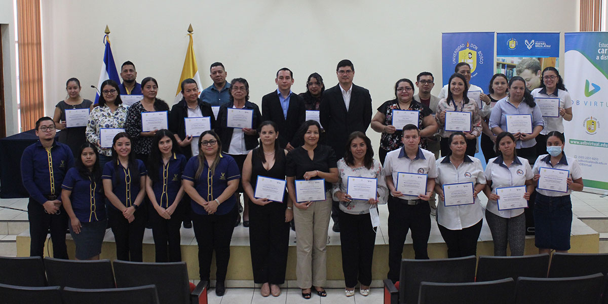 Docentes y bibliotecarios finalizan curso en gestión de recursos electrónicos impartido por la Biblioteca Rafael Meza Ayau y UDB Virtual 