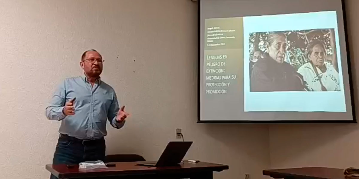 Jorge Lemus docente e investigador UDB imparte curso sobre lenguas en peligro de extinción en México 