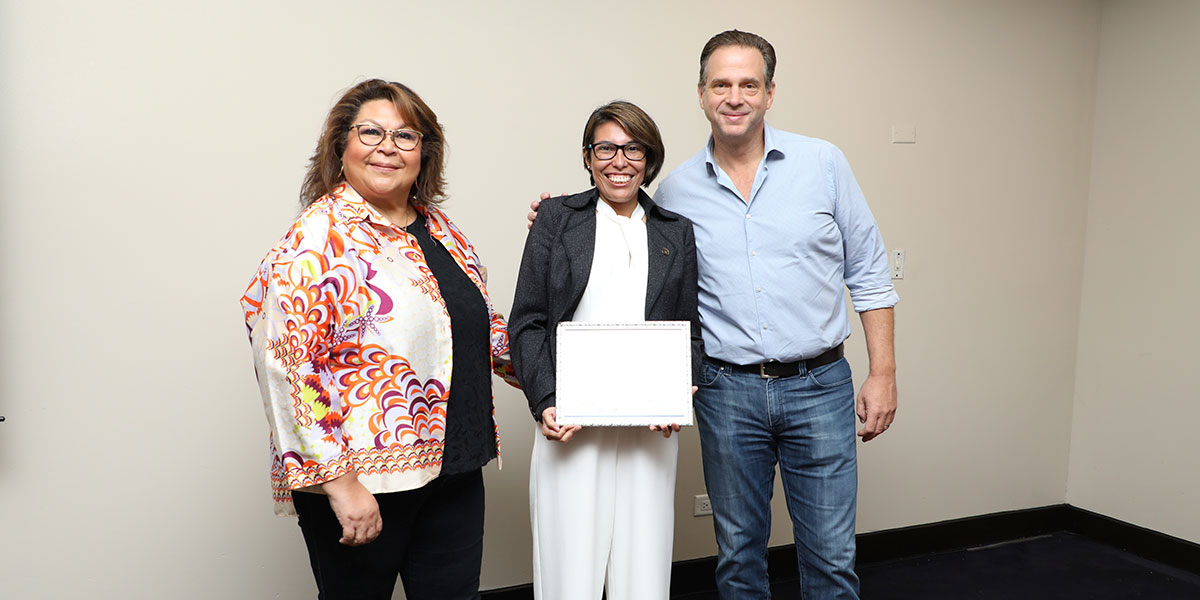 Universidad Don Bosco es reconocida como marca verde positiva por FUNDEMAS 