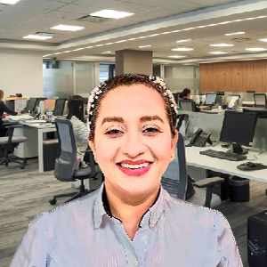 Carmen Torres: Una sociedad en constante demanda necesita de mujeres especialistas 