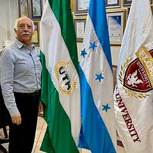 Decano de la Facultad de Ingeniería participa en encuentro académico internacional 