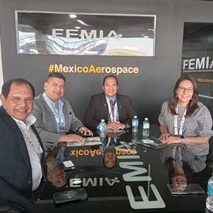 Facultad de Aeronáutica representó al país en la Feria Aeroespacial México 2023 