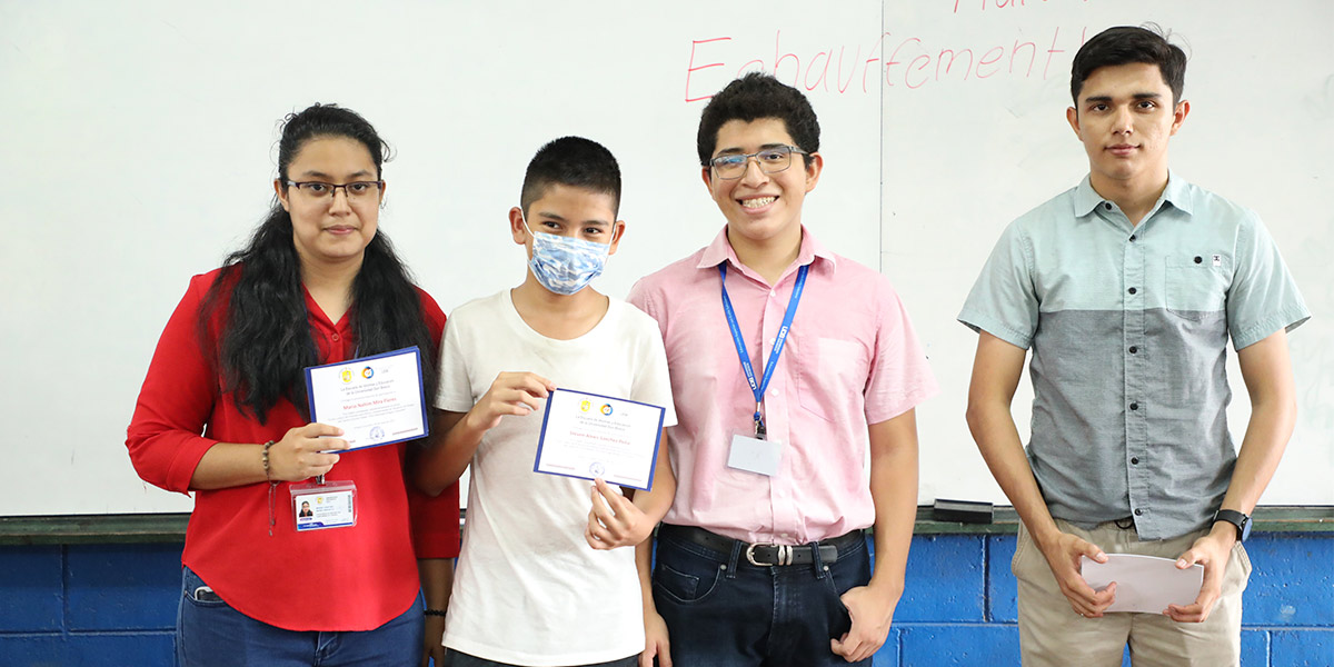 Jóvenes y niños de centro educativo de Antiguo Cuscatlán se forman en Francés 