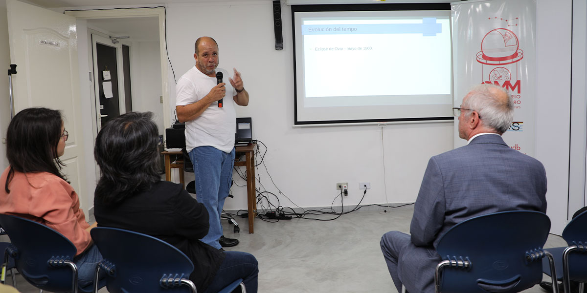 Observatorio Micro Macro y Embajada de Brasil organizaron la conferencia “La visita de Albert Einstein a Río de Janeiro” 