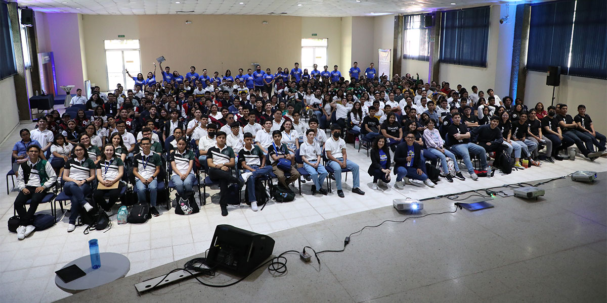 Universidad Don Bosco brinda espacios de formación y acompañamiento para jóvenes bachilleres 