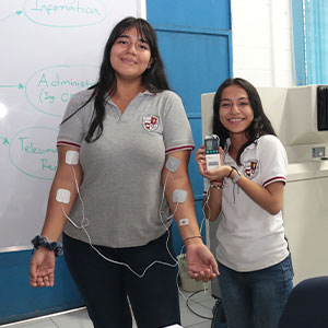 Universidad Don Bosco brinda espacios de formación y acompañamiento para jóvenes bachilleres 