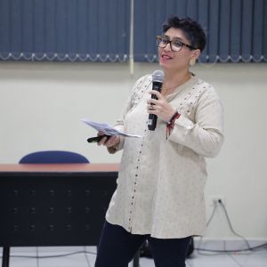 Maestrandos en Gestión del Currículum de la UDB presentan técnicas pedagógicas innovadoras 